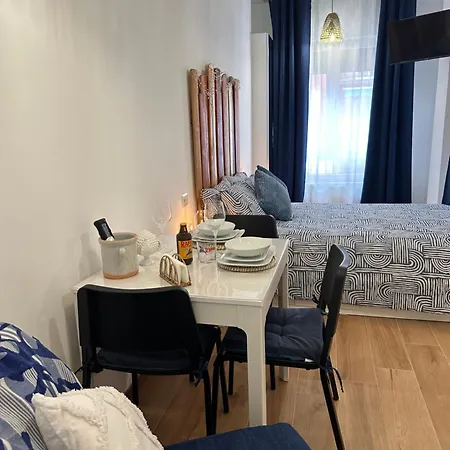 Due Mari Zona Portello-fiera Free Wi-fi Πανσιόν